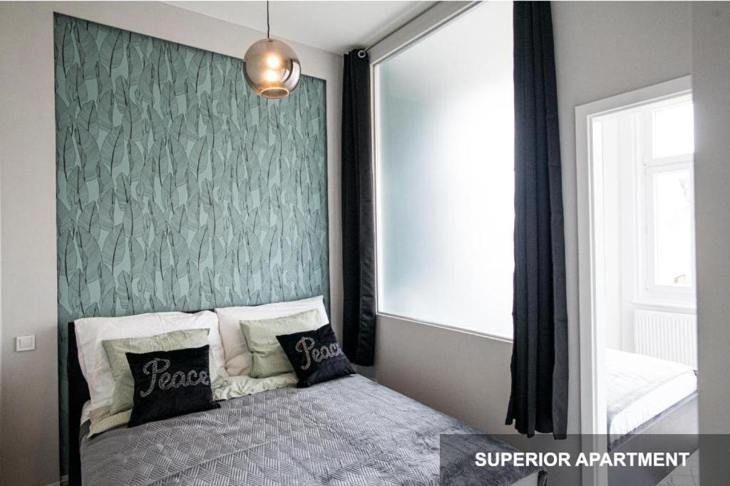 BpR Agathé Elegant Suite with Parliament View Budapest Extérieur photo